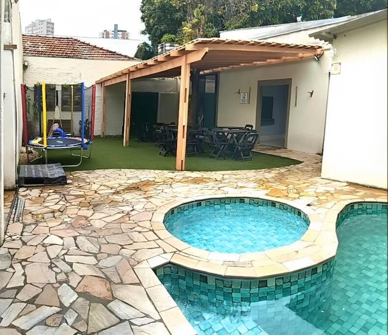 Casa de férias Casa Com Piscina Climatizada E Eventos Day Use *